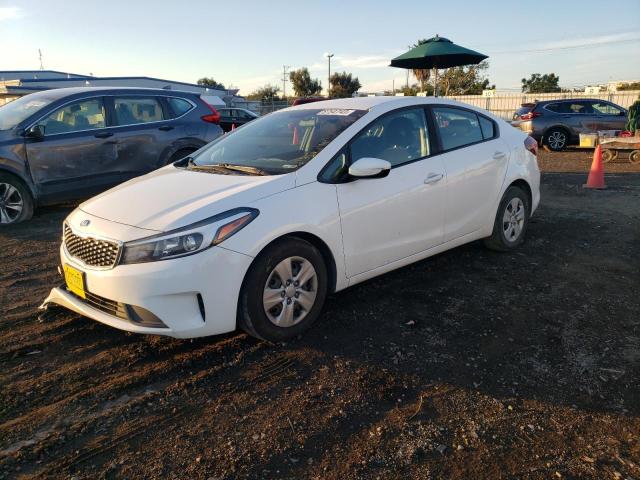 KIA FORTE 2018 3kpfk4a70je222053