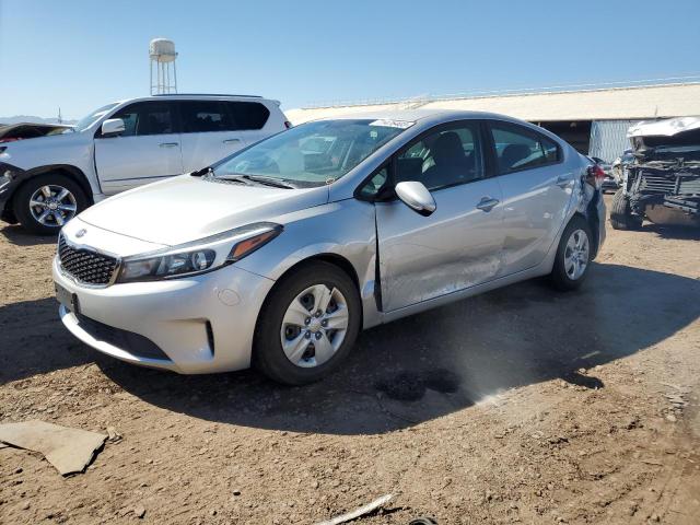 KIA FORTE LX 2018 3kpfk4a70je227043