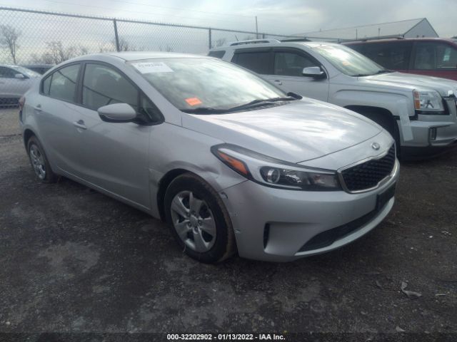 KIA FORTE 2018 3kpfk4a70je231089