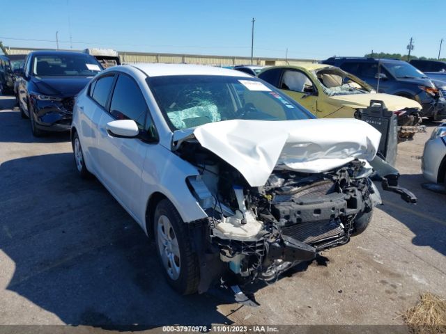 KIA FORTE 2018 3kpfk4a70je238768