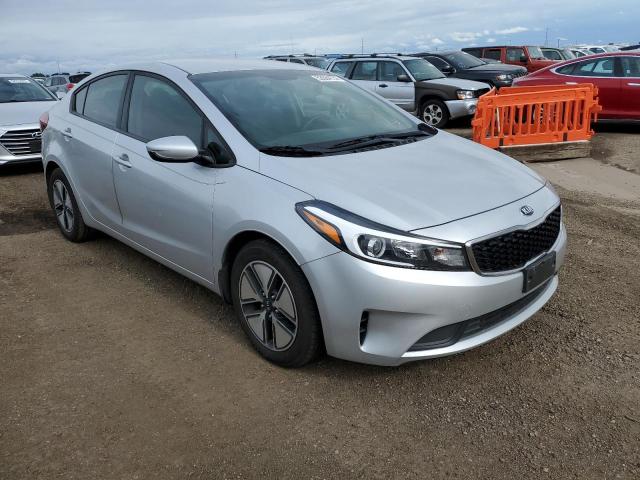 KIA FORTE LX 2018 3kpfk4a70je241136