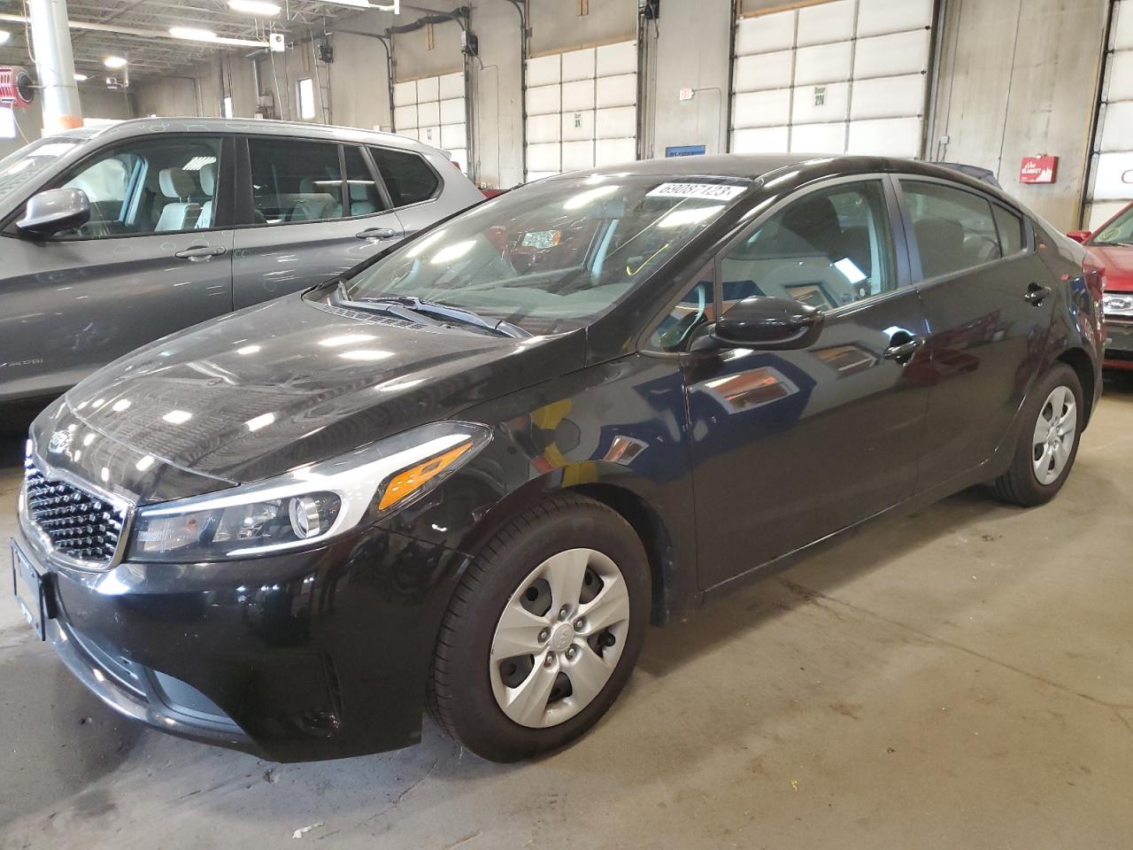 KIA FORTE 2018 3kpfk4a70je244473