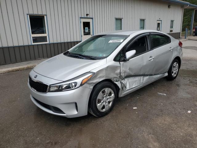 KIA FORTE LX 2018 3kpfk4a70je277893