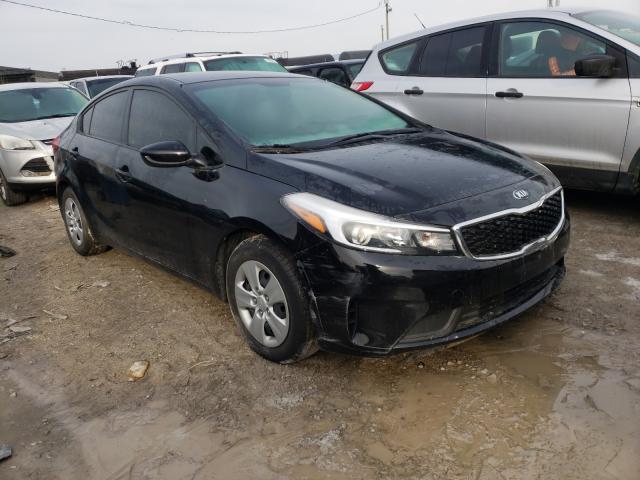 KIA FORTE LX 2018 3kpfk4a70je278753