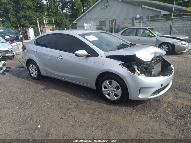 KIA FORTE 2018 3kpfk4a70je280423