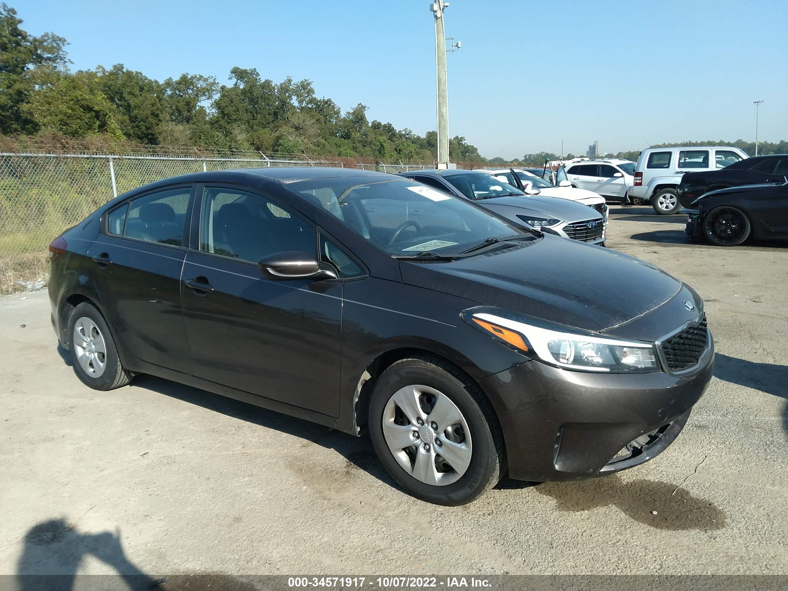 KIA FORTE 2017 3kpfk4a71he023944