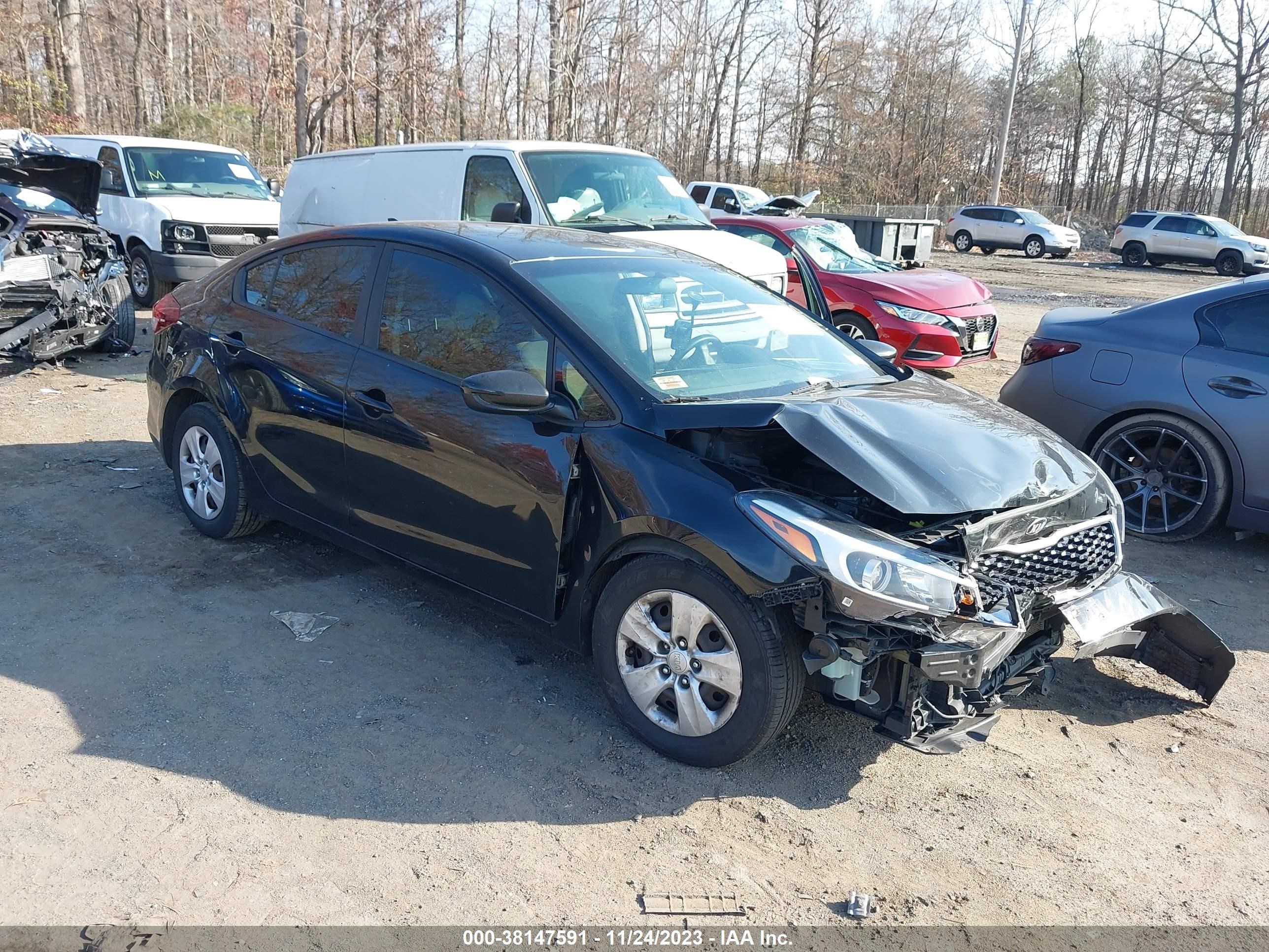 KIA FORTE 2017 3kpfk4a71he025404