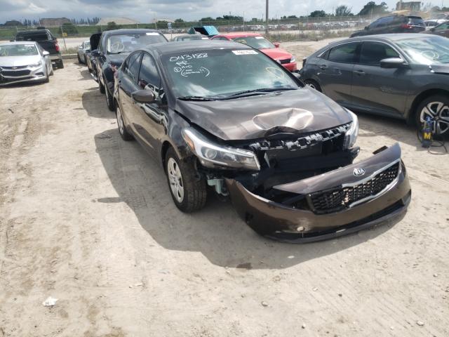 KIA FORTE LX 2017 3kpfk4a71he043188