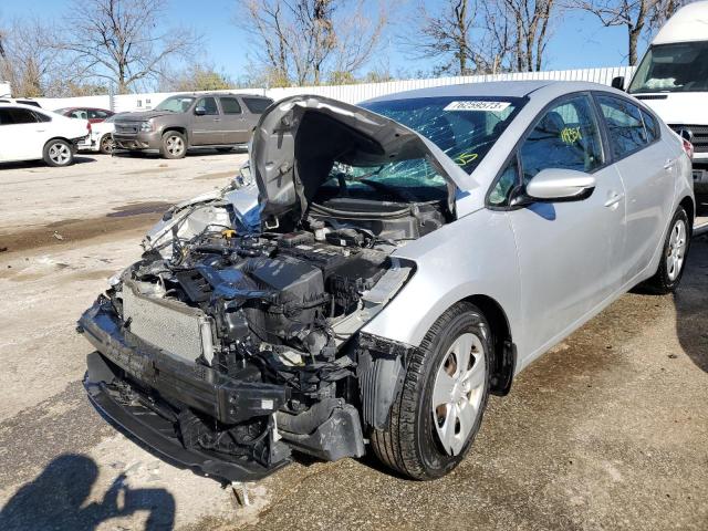 KIA FORTE 2017 3kpfk4a71he058287