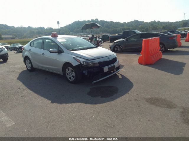 KIA FORTE 2017 3kpfk4a71he059035