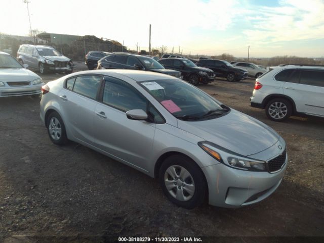 KIA FORTE 2017 3kpfk4a71he060217