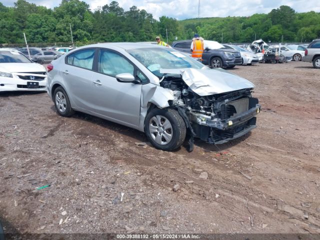 KIA FORTE 2017 3kpfk4a71he069712