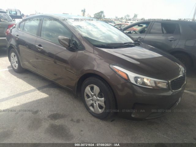 KIA FORTE 2017 3kpfk4a71he134347