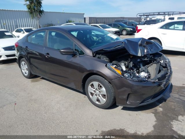 KIA FORTE 2017 3kpfk4a71he145719