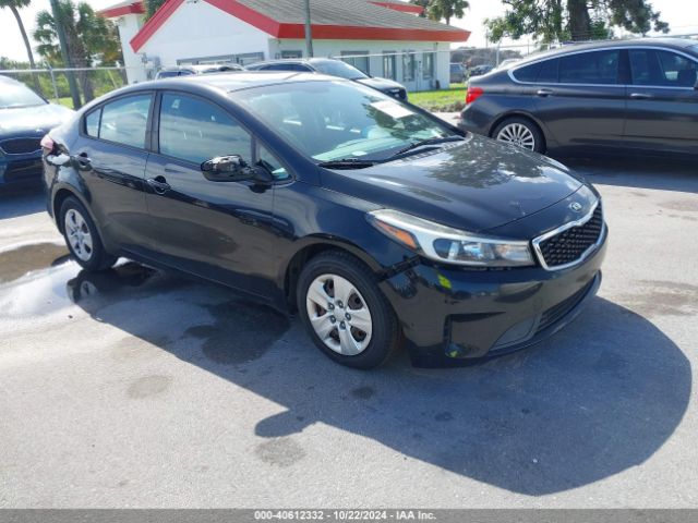 KIA FORTE 2018 3kpfk4a71je168939