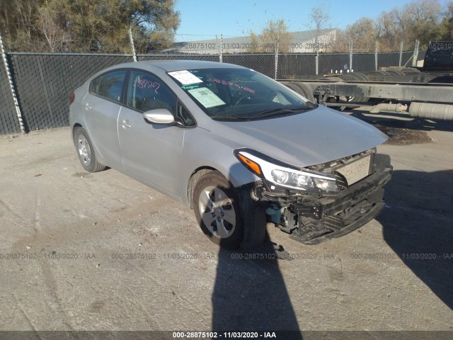 KIA FORTE 2018 3kpfk4a71je179228