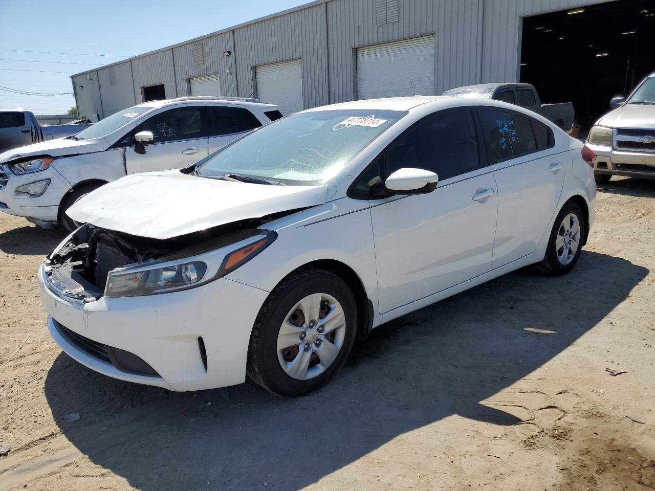 KIA FORTE 2018 3kpfk4a71je180637