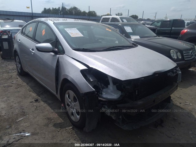 KIA FORTE 2018 3kpfk4a71je191539