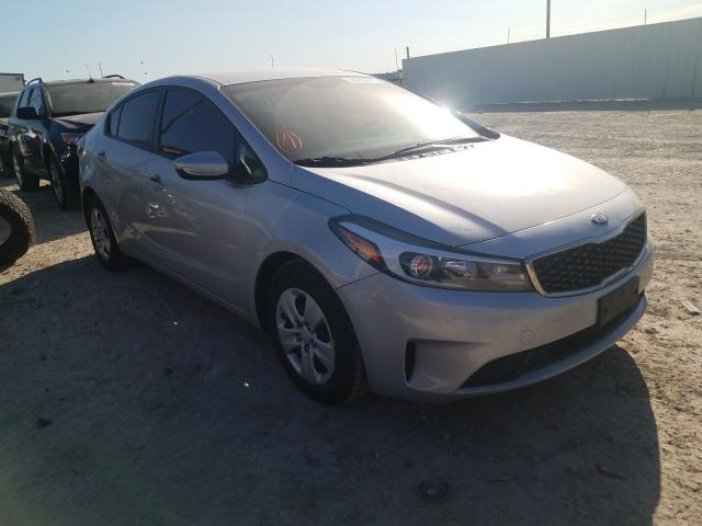 KIA FORTE LX 2018 3kpfk4a71je192707