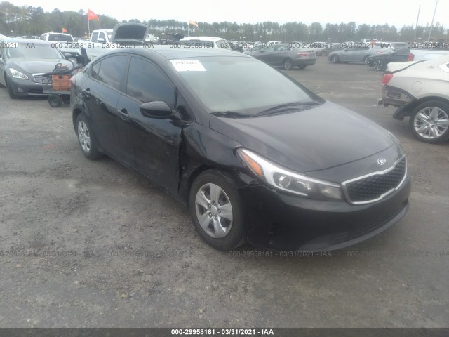 KIA FORTE 2018 3kpfk4a71je202362