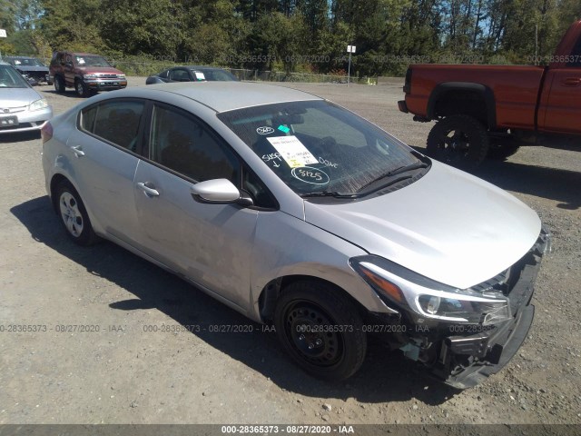 KIA FORTE 2018 3kpfk4a71je203818