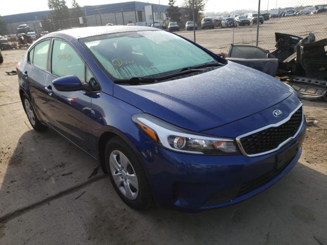 KIA FORTE LX 2018 3kpfk4a71je207447