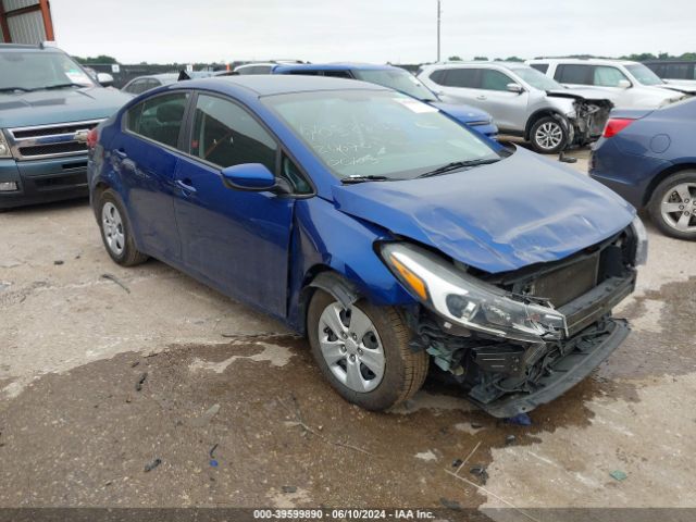 KIA FORTE 2018 3kpfk4a71je246703