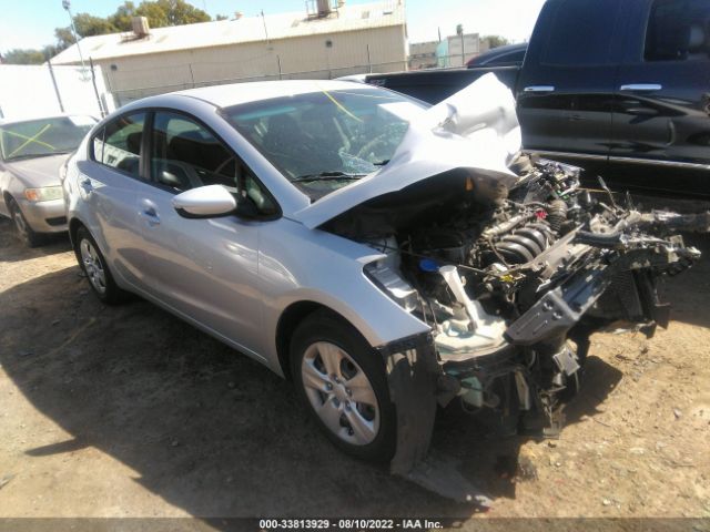 KIA FORTE 2018 3kpfk4a71je252548