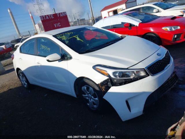 KIA FORTE 2018 3kpfk4a71je272461