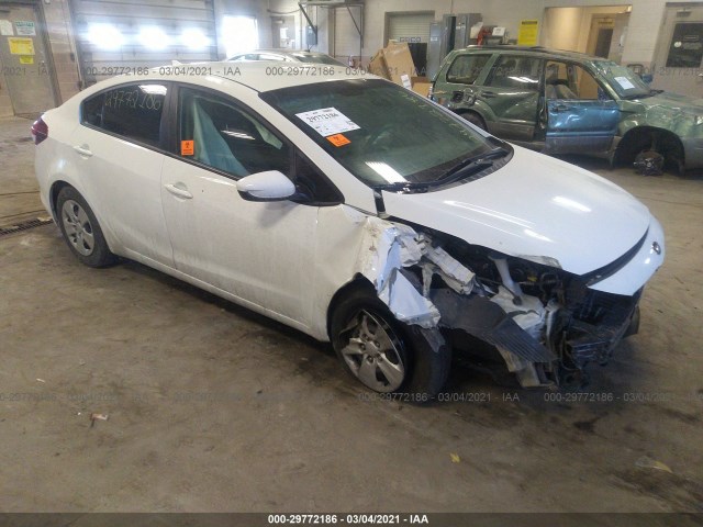 KIA FORTE 2017 3kpfk4a72he034502