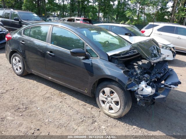 KIA FORTE 2017 3kpfk4a72he042745