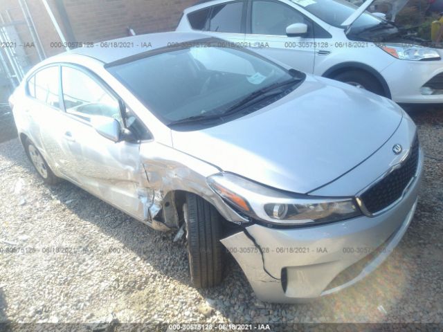 KIA FORTE 2017 3kpfk4a72he048609