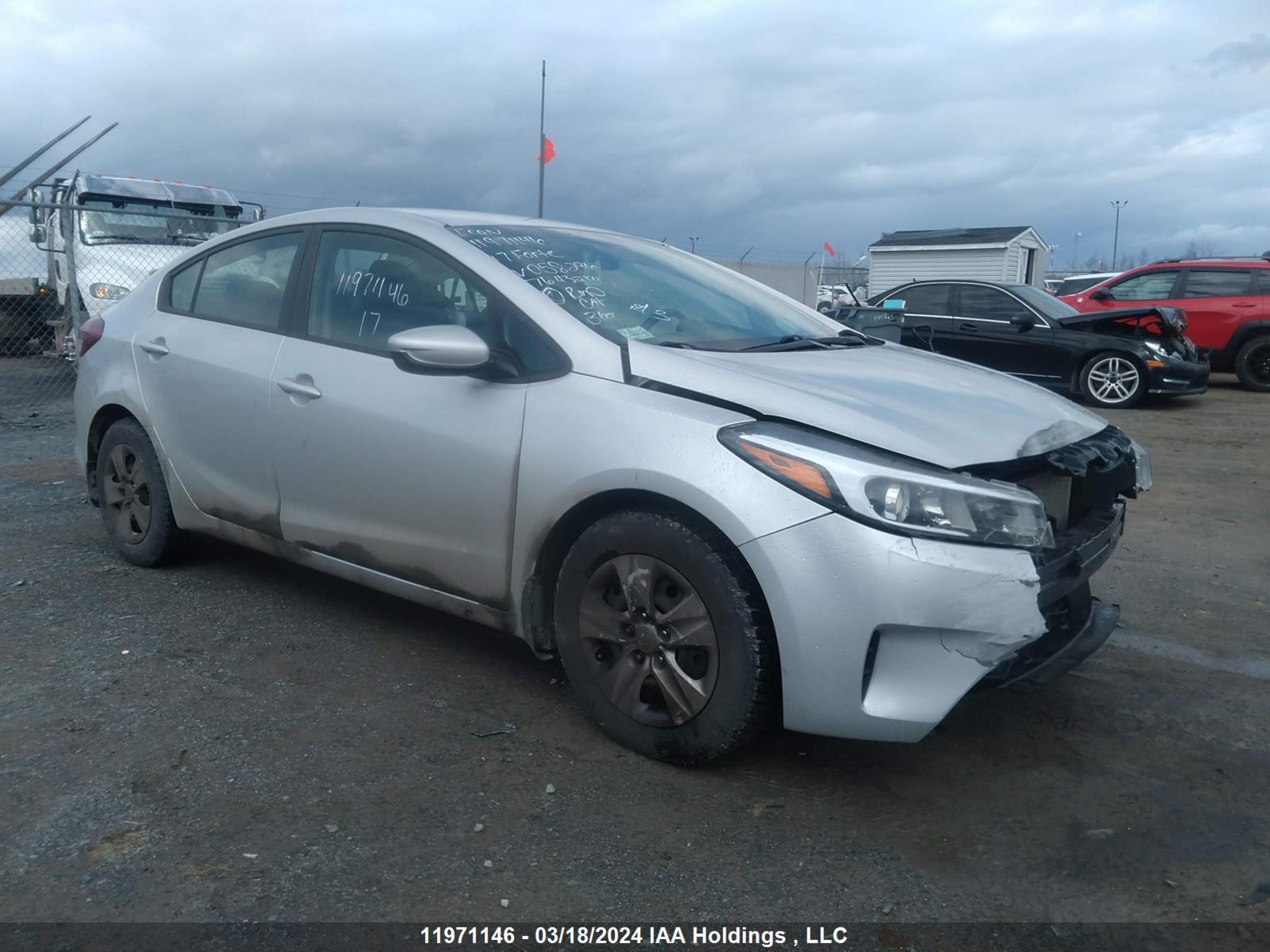 KIA FORTE 2017 3kpfk4a72he058296