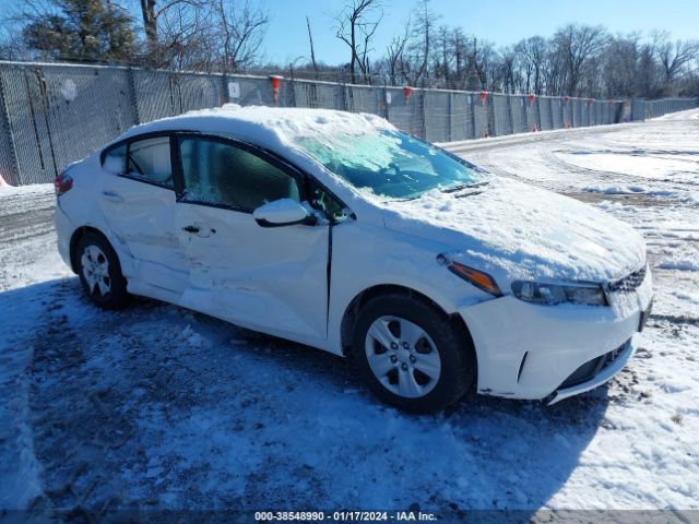 KIA FORTE 2017 3kpfk4a72he060274