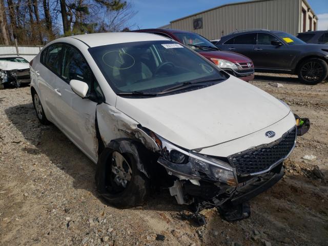 KIA FORTE LX 2017 3kpfk4a72he067595