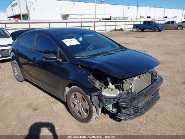 KIA FORTE 2017 3kpfk4a72he070125