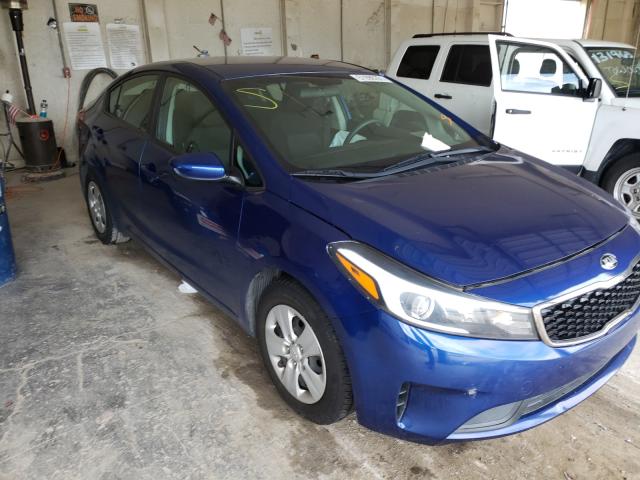 KIA FORTE LX 2017 3kpfk4a72he070559