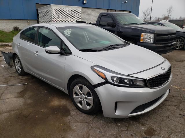 KIA FORTE LX 2017 3kpfk4a72he071274