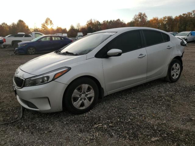 KIA FORTE LX 2017 3kpfk4a72he072750