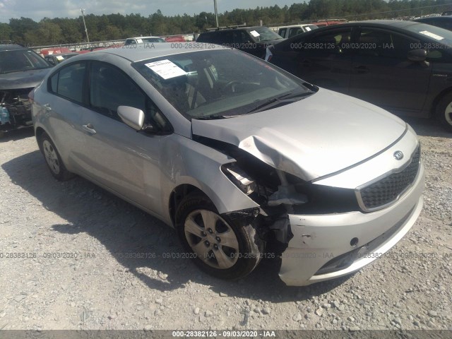 KIA FORTE 2017 3kpfk4a72he084963