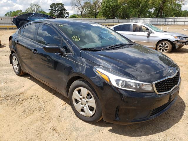 KIA FORTE LX 2017 3kpfk4a72he093372