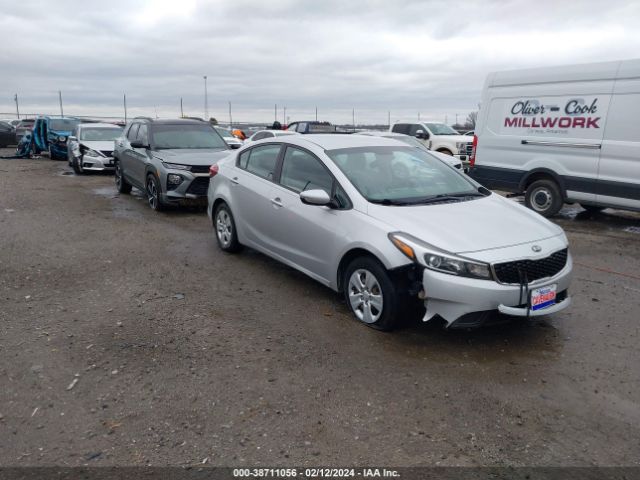 KIA FORTE 2017 3kpfk4a72he095980