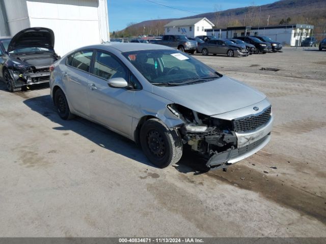 KIA FORTE 2017 3kpfk4a72he096739