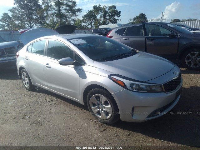 KIA FORTE 2017 3kpfk4a72he098989