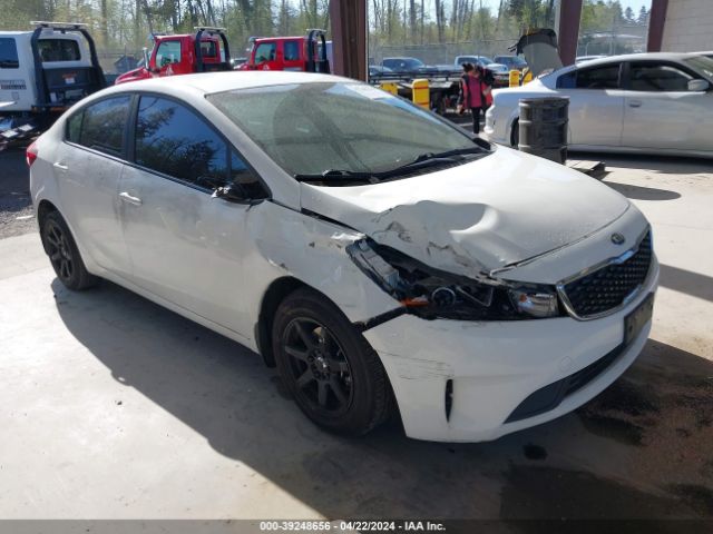 KIA FORTE 2017 3kpfk4a72he122501