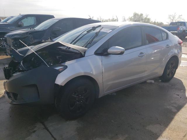 KIA FORTE 2017 3kpfk4a72he136026