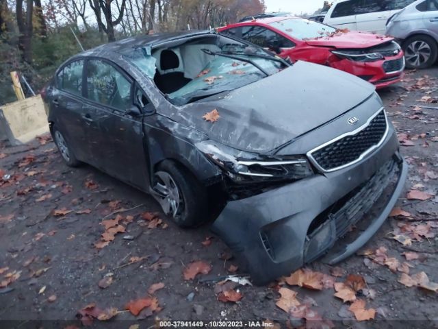 KIA FORTE 2017 3kpfk4a72he146135