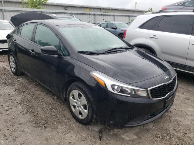 KIA FORTE LX 2017 3kpfk4a72he148208