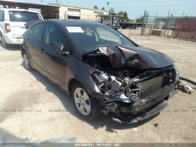 KIA FORTE 2017 3kpfk4a72he151268