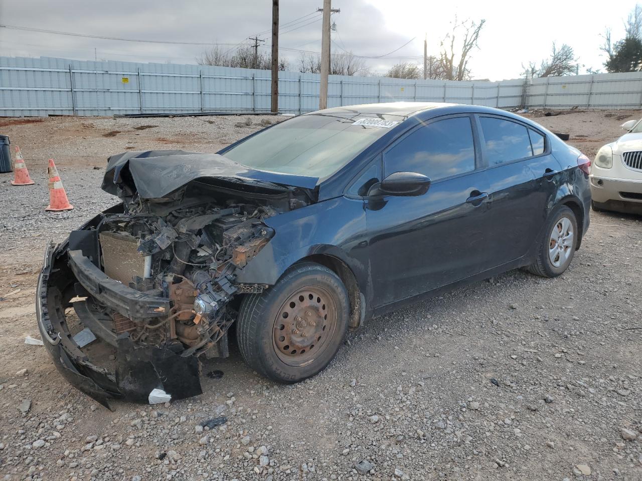 KIA FORTE 2018 3kpfk4a72je180226